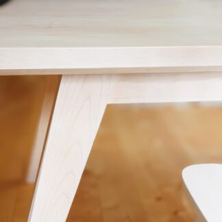 Hanna's Dining Table